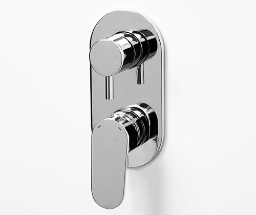 Wasserkraft А175819 Встраиваемый комплект для ванны с верхней душевой насадкой, лейкой и изливом