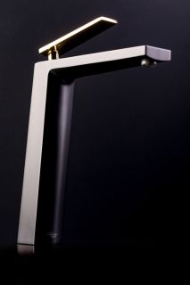 Смеситель для накладной раковины Boheme Venturo чёрный/хром 372-B Смеситель для накладной раковины Boheme Venturo чёрный/хром 372-B