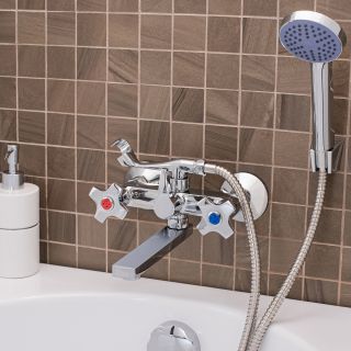 Смеситель для ванны с душем РМС SL115-142E хром Смеситель для ванны с душем РМС SL115-142E хром