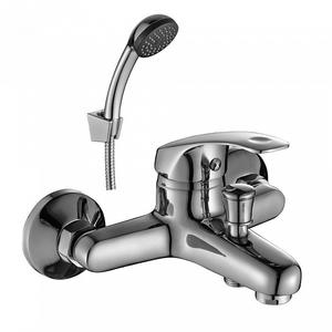 Смеситель для ванны Decoroom с ручным душем хром DR68035