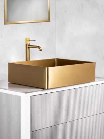 Раковина AltroBagno Accordo 001009 OrSp из нержавеющей стали золото матовое  Раковина AltroBagno Accordo 001009 OrSp из нержавеющей стали золото матовое