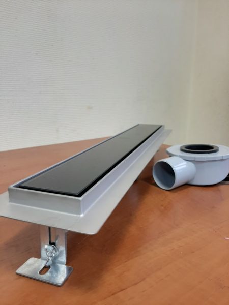 Душевой трап ALMAes Laguna LG70BL 70см чёрное стекло