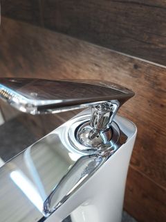 Смеситель для раковины AltroBagno Aperto 010206 BiCr Смеситель для раковины AltroBagno Aperto 010206 BiCr