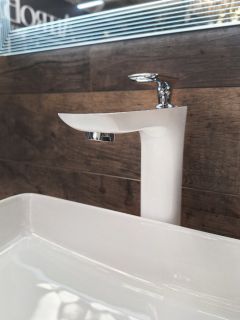 Смеситель для раковины AltroBagno Aperto 010206 BiCr Смеситель для раковины AltroBagno Aperto 010206 BiCr