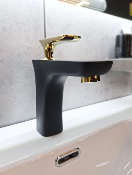 Смеситель для раковины AltroBagno Aperto 0123 NeOr Смеситель для раковины AltroBagno Aperto 0123 NeOr