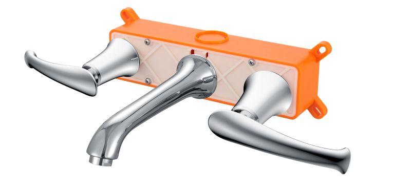 Смеситель для раковины AltroBagno Beatrice 010601 Cr Смеситель для раковины AltroBagno Beatrice 010601 Cr