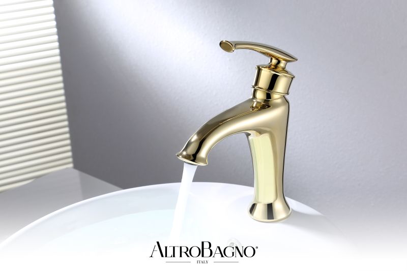 Смеситель для раковины AltroBagno Beatrice 0114 Or Смеситель для раковины AltroBagno Beatrice 0114 Or