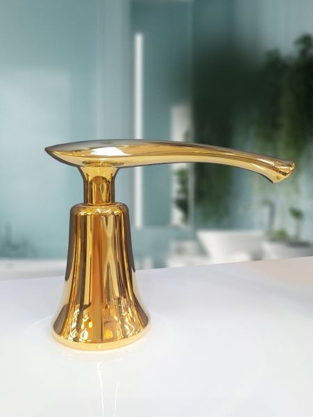 Смеситель на борт ванны с душем AltroBagno Beatrice 020103 Or золото Смеситель на борт ванны с душем AltroBagno Beatrice 020103 Or золото