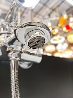 Смеситель для ванны с душем AltroBagno Beatrice 0204 Cr Смеситель для ванны с душем AltroBagno Beatrice 0204 Cr