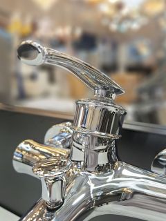 Смеситель для ванны с душем AltroBagno Beatrice 0204 Cr Смеситель для ванны с душем AltroBagno Beatrice 0204 Cr