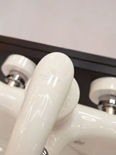Смеситель для ванны с душем AltroBagno Beatrice 0206 Bi Смеситель для ванны с душем AltroBagno Beatrice 0206 Bi