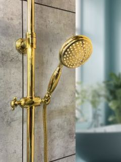 Душевая система с термостатом AltroBagno Beatrice 030408 Or золото Душевая система с термостатом AltroBagno Beatrice 030408 Or золото