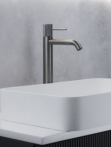 Смеситель для раковины AltroBagno Bilancia 010226 GrMt Смеситель для раковины AltroBagno Bilancia 010226 GrMt