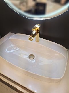 Смеситель для раковины AltroBagno Costanza 0125 Or Смеситель для раковины AltroBagno Costanza 0125 Or