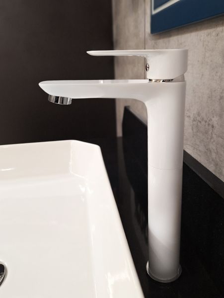 Смеситель для раковины AltroBagno Diretto 010209 Bi Смеситель для раковины AltroBagno Diretto 010209 Bi