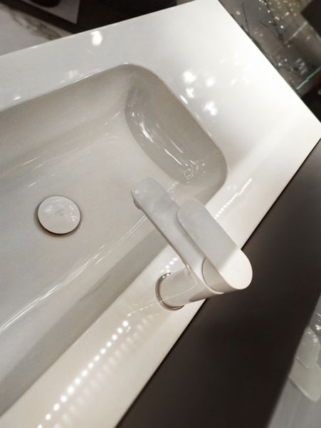 Смеситель для раковины AltroBagno Diretto 0107 Bi Смеситель для раковины AltroBagno Diretto 0107 Bi