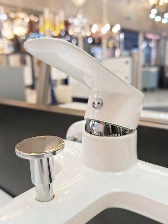 Смеситель для ванны AltroBagno Diretto 0209 Bi белый Смеситель для ванны AltroBagno Diretto 0209 Bi белый