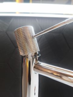 Смеситель для раковины AltroBagno Intento 010215 Cr Смеситель для раковины AltroBagno Intento 010215 Cr