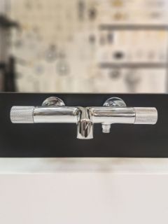 Смеситель для ванны AltroBagno Intento 0215 Cr хром Смеситель для ванны AltroBagno Intento 0215 Cr хром
