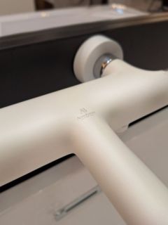 Смеситель для ванны AltroBagno Intento 0217 BiOp белый матовый Смеситель для ванны AltroBagno Intento 0217 BiOp белый матовый