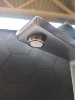 Смеситель для раковины AltroBagno Lamberto 010224 GrMt Смеситель для раковины AltroBagno Lamberto 010224 GrMt