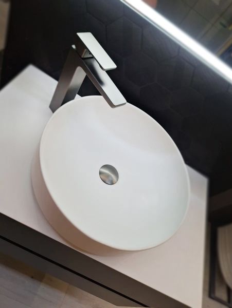Смеситель для раковины AltroBagno Lamberto 010224 GrMt Смеситель для раковины AltroBagno Lamberto 010224 GrMt