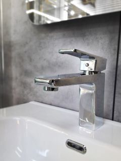 Смеситель для раковины AltroBagno Lamberto 0105 Cr Смеситель для раковины AltroBagno Lamberto 0105 Cr