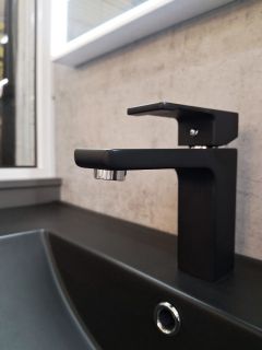 Смеситель для раковины AltroBagno Lamberto 0124 NeOp Смеситель для раковины AltroBagno Lamberto 0124 NeOp