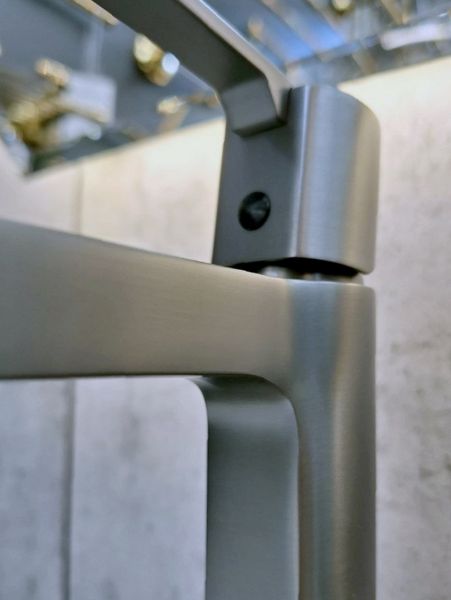 Смеситель для раковины AltroBagno Unione 010222 GrMt Смеситель для раковины AltroBagno Unione 010222 GrMt