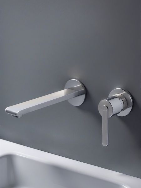 Смеситель для раковины AltroBagno Unione 010509 Cr Смеситель для раковины AltroBagno Unione 010509 Cr