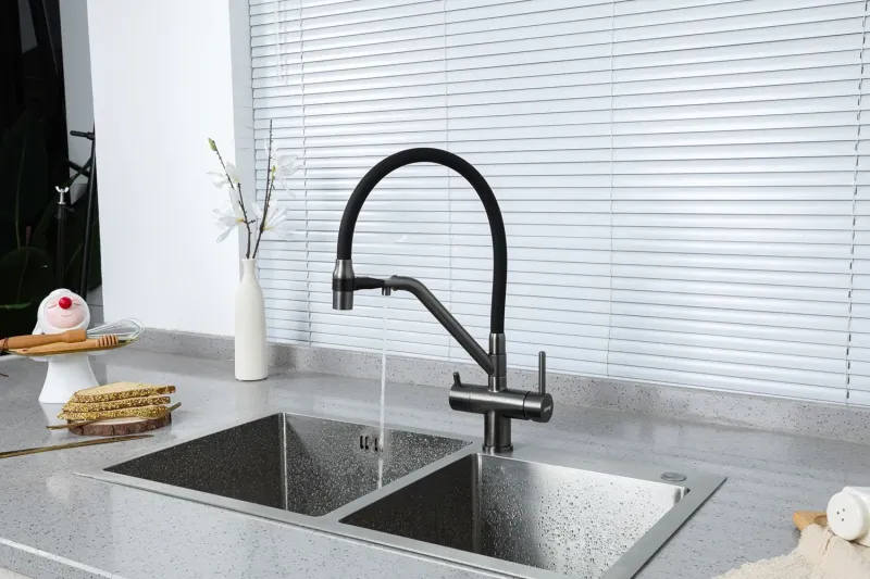 Смесители для кухни Gappo G4398-89 под фильтр с гибким изливом оружейная сталь