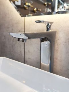 Смеситель для раковины AltroBagno Aperto 010205 Cr хром Смеситель для раковины AltroBagno Aperto 010205 Cr хром