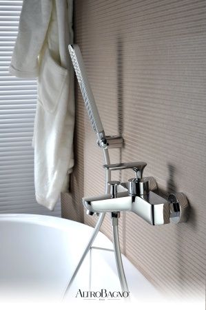 Смеситель для ванны AltroBagno Aperto 0207 Cr хром Смеситель для ванны AltroBagno Aperto 0207 Cr хром