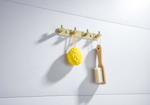 Планка с четырьмя крючками Aquatek Европа AQ4123BG шлифованное золото