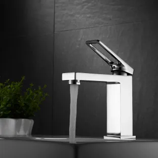 Смеситель для раковины Shevanik S6801 хром Смеситель для раковины Shevanik S6801 хром