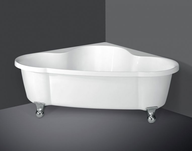 Акриловая ванна BelBagno BB07 с ножками и сливом-переливом