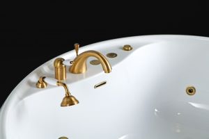 Акриловая ванна BelBagno отдельностоящая, белая BB30-1550