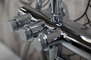 Душевая стойка Cezares Eco хром ECO-CVD-01