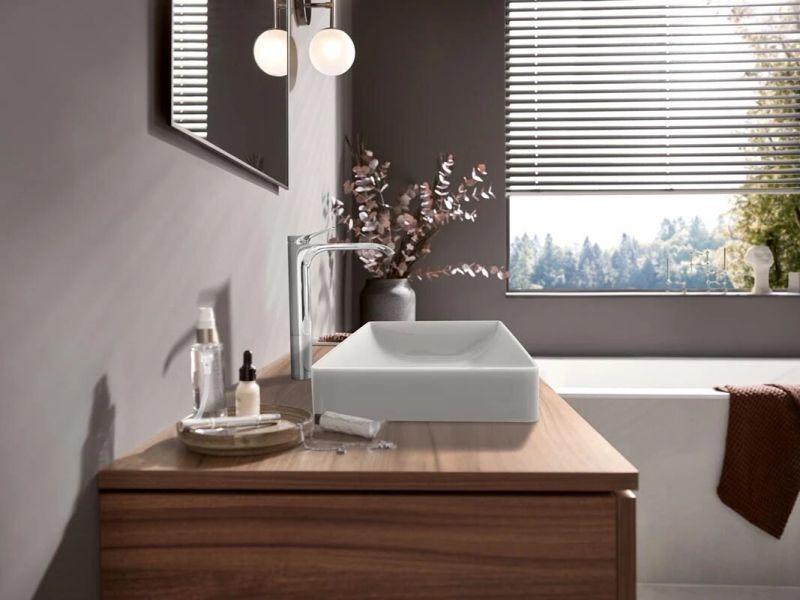 Смеситель Hansgrohe  Vivenis 75040700 для раковины