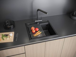 Комплект Paulmark: мойка Stepia 50 и ролл-мат Step PM115051-BLM+R375-BS чёрный металлик/брашированная нержавеющая сталь Комплект Paulmark: мойка Stepia 50 и ролл-мат Step PM115051-BLM+R375-BS чёрный металлик/брашированная нержавеющая сталь