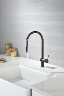 Смеситель для кухни AQUAme Cucina AQM9901GM с выдвижным изливом графит матовый