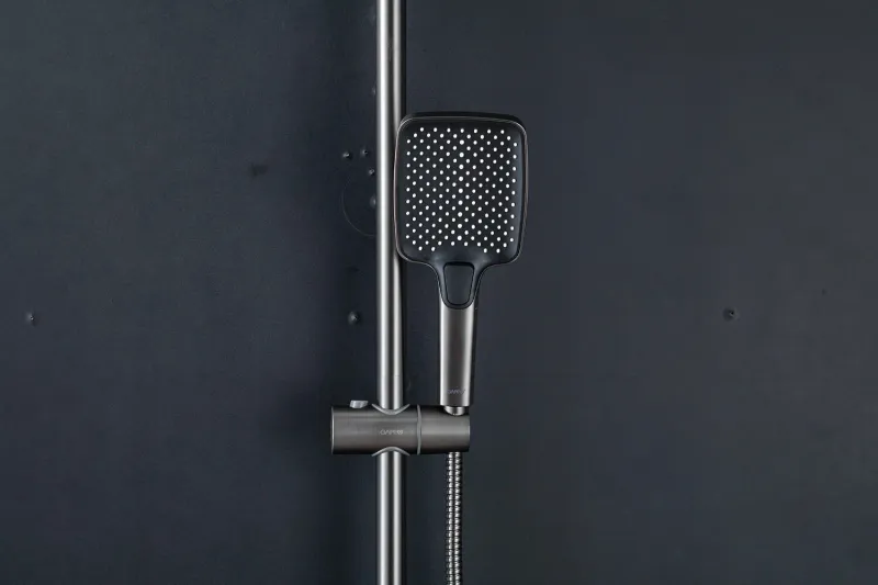 Душевая стойка Gappo G2418-29 оружейная сталь Душевая стойка Gappo G2418-29 оружейная сталь