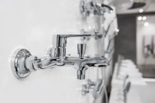 Смеситель Ravak Classic-CL 022.00/150 X070083 для ванны Смеситель Ravak Classic-CL 022.00/150 X070083 для ванны