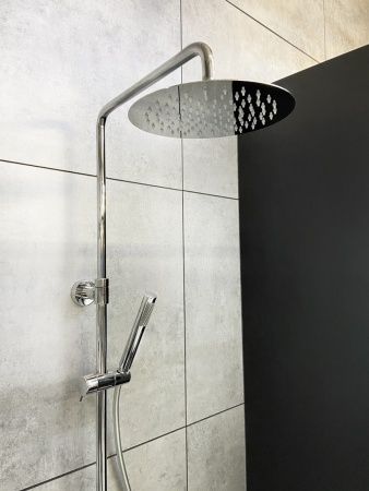 Душевая система с термостатом AltroBagno Costanza 030412 Cr хром Душевая система с термостатом AltroBagno Costanza 030412 Cr хром