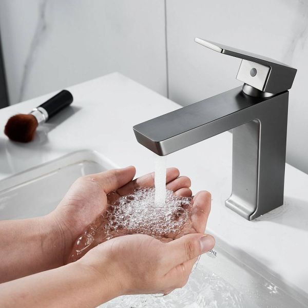 Смеситель для раковины Rose R1801T-1 оружейная сталь