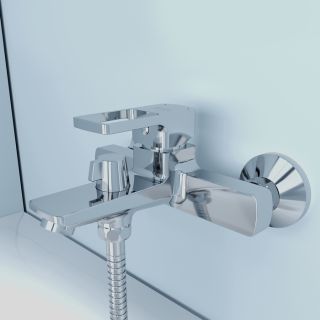 Смеситель для ванны IDDIS Bild хром глянцевый BILSB00i02WA Смеситель для ванны IDDIS Bild хром глянцевый BILSB00i02WA