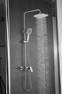 Душевая стойка Shevanik S9736 хром Душевая стойка Shevanik S9736 хром