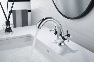 Смеситель для раковины Decoroom хром/белый DR51011-White Смеситель для раковины Decoroom хром/белый DR51011-White