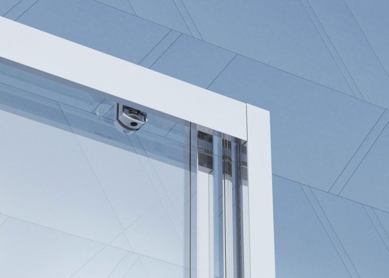 Душевой уголок BelBagno DUE 120x80см хром DUE-AH-1-120/80-C-CR