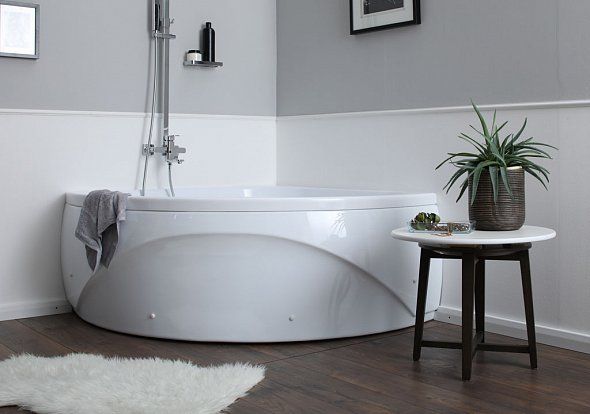 Акриловая ванна Aquanet Vitoria 135x135